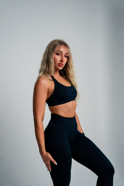 Evolve Black Scrunch Leggings