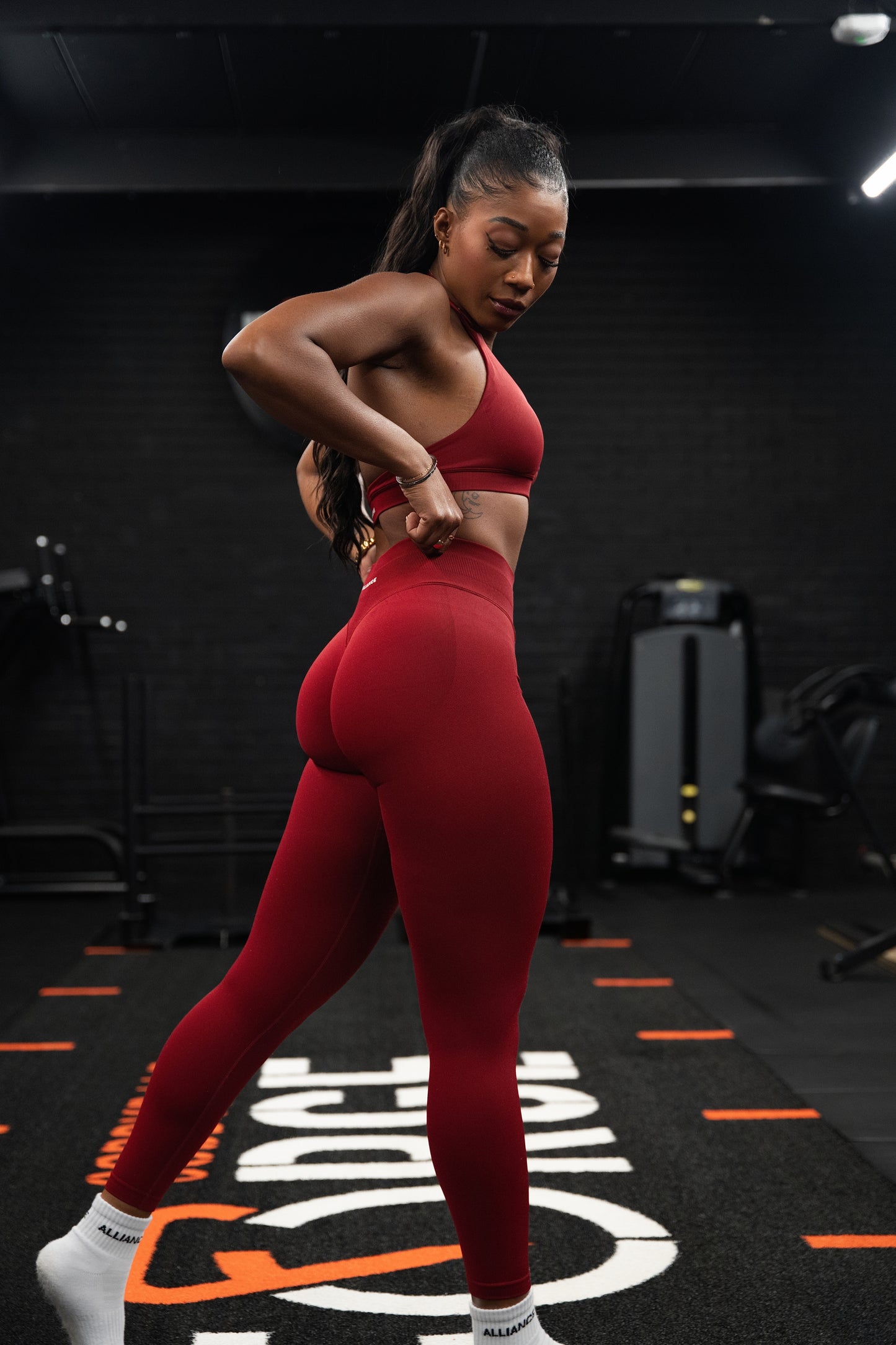 Evolve Red Scrunch Leggings